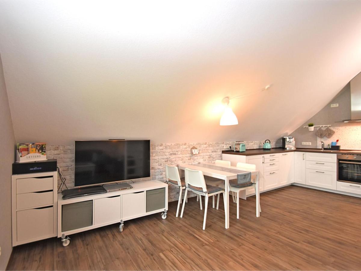 Modern Apartment In V Hl Near The Forest Vöhl Habitación foto
